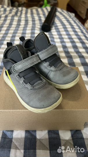 Ботинки детские 22 размер