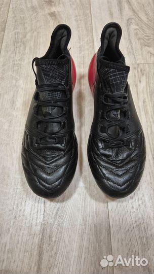 Продам бутсы adidas 40 размер