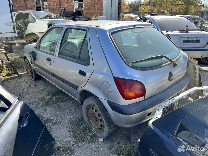 Разбор Ford Fiesta mk4 рестайлинг 1.6 1999-2002