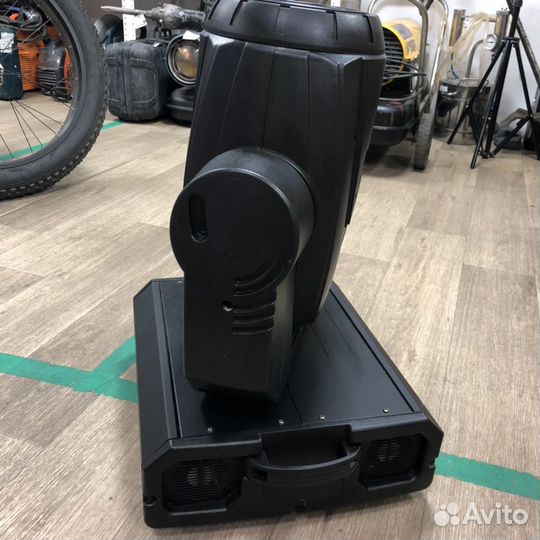 Elation Design Spot 575 Basic прожектор