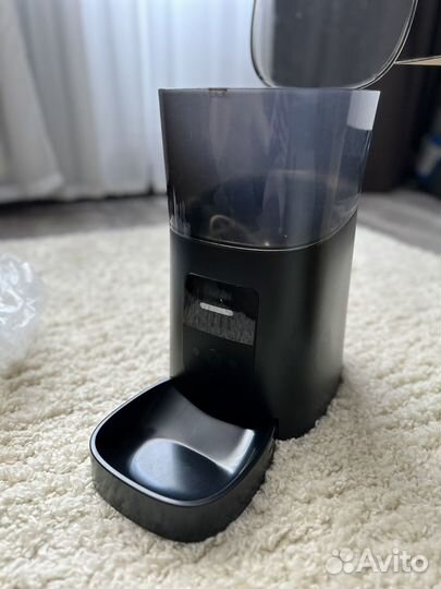 Автоматическая кормушка для животных