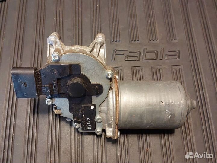 Мотор стеклоочистителя 5j2955113a