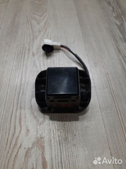 Датчик сенсор sensor двери багажника Nissan X-trai