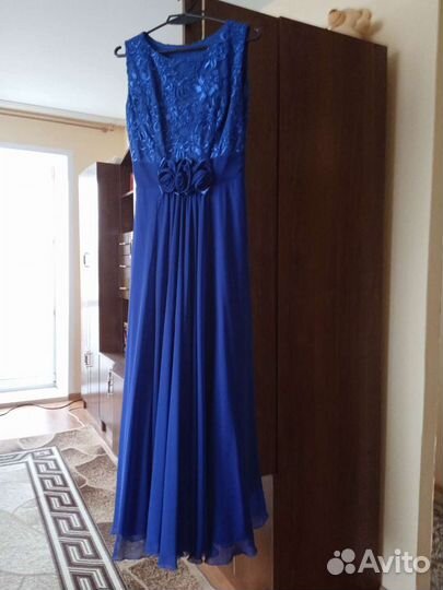 Вечернее платье