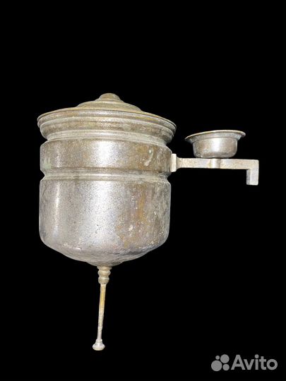 Старинный умывальник рукомойник