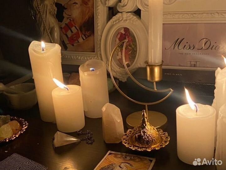 Гадание на картах Таро Приворот Снятие порчи Обуче