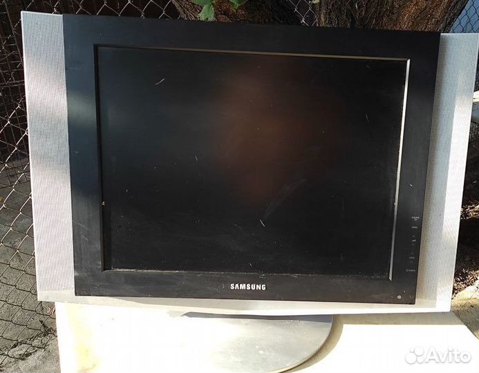 Телевизор samsung