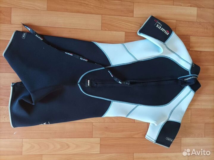 Гидрокостюм 2.5 мм