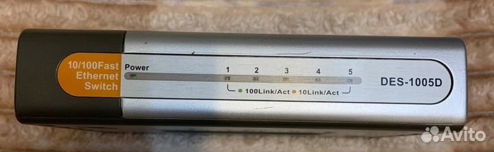 Коммутатор D-link DES-1005D