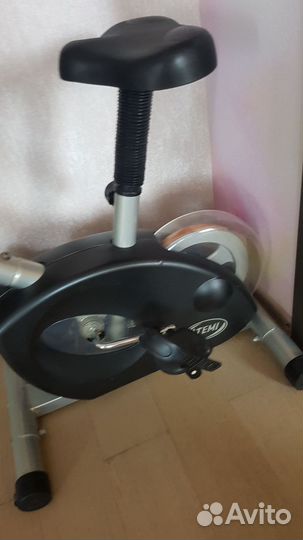 Велотренажер atemi