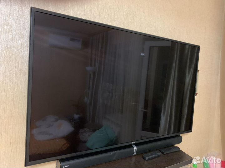 Телевизор LG smart tv 55