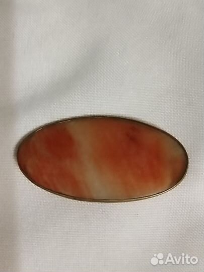 Брошь натуральный камень