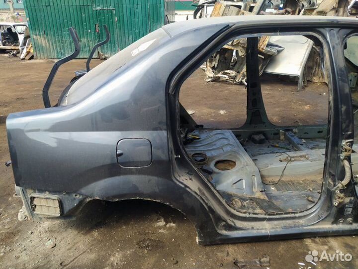 Задняя часть кузова Renault Logan 1