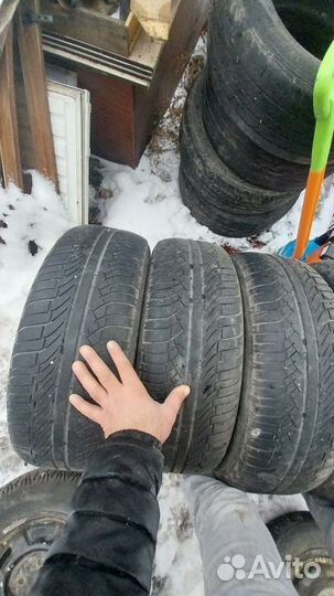 Michelin 4X4 A/T 225/65 R22 30C