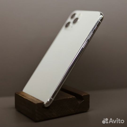 iPhone 11 Pro, 64 ГБ