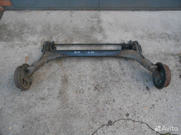 Задняя балка Ауди 80 Б4
