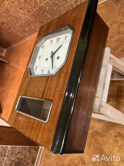 Часы настенные Jantar СССР