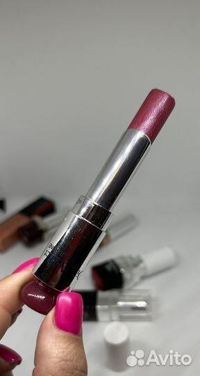 Сет новых оригинальных помад, просрок