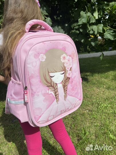 Новый школьный рюкзак для девочки розовый