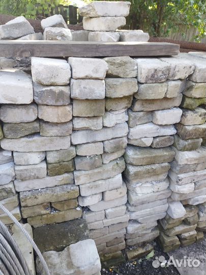 Продам кирпич силикатный бу