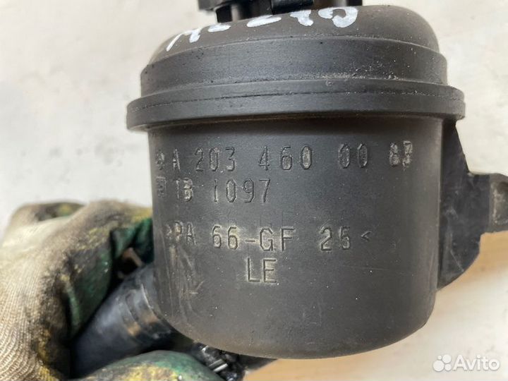 Бачок гидроусилителя Mercedes M-Class W163 OM612