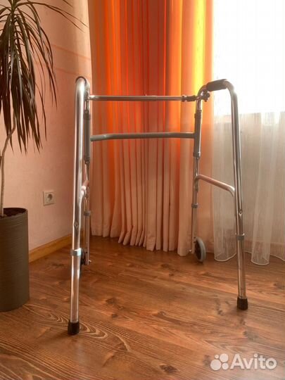 Ходунки медицинские