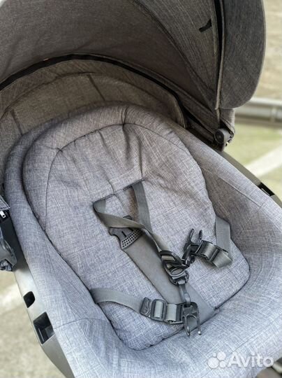 Коляска stokke