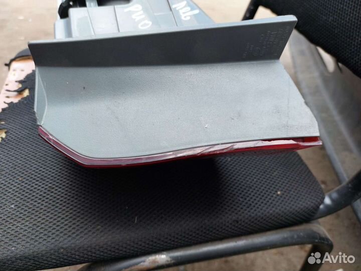 Фонарь задний левый. Kia Rio 3.2016г