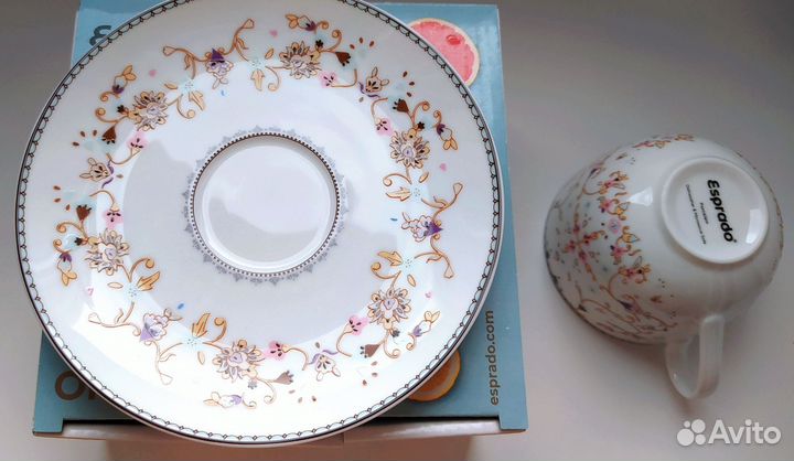 Чашка с блюдцем. Твердый фарфор
