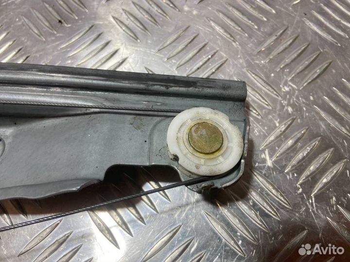 Стеклоподъемник Renault Scenic 2