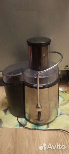 Соковыжималка Vigor hx 3220
