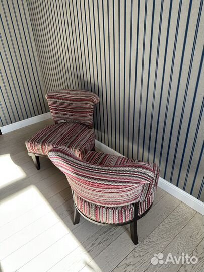 Дизайнерское кресло