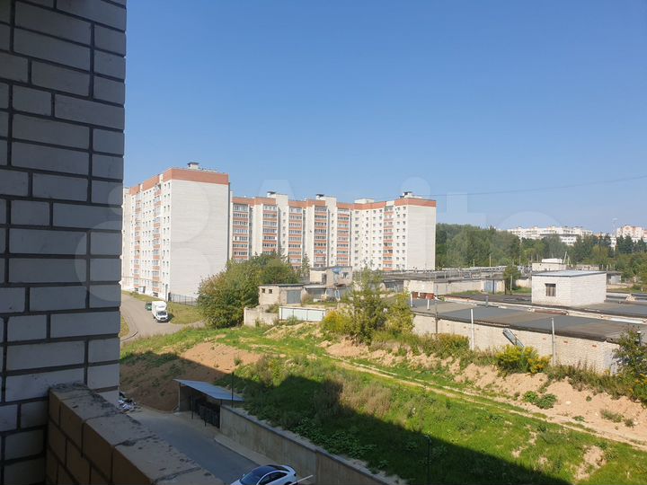 2-к. квартира, 72 м², 5/10 эт.