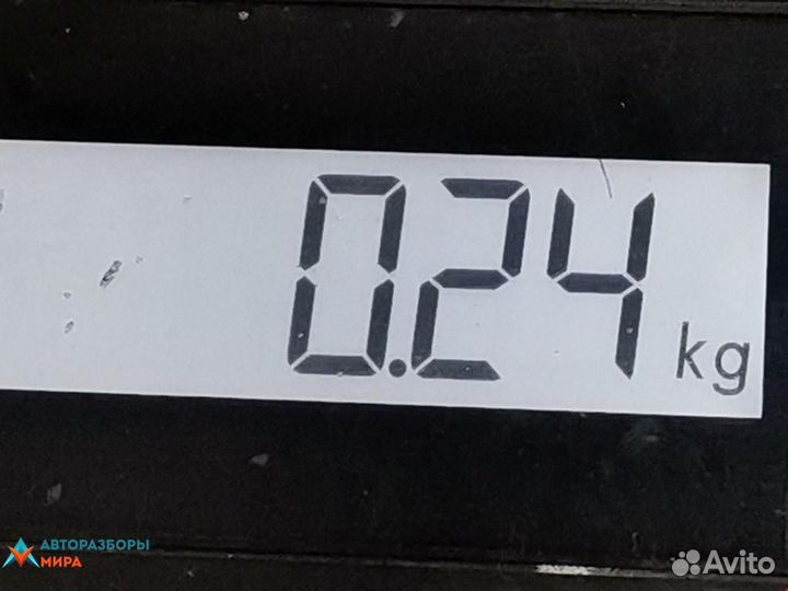 Ручка наружная передняя правая Volkswagen Golf 3