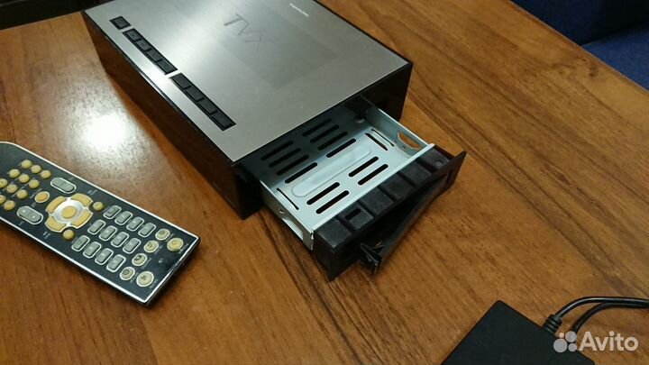 Медиаплеер TViX-HD S1 Slim