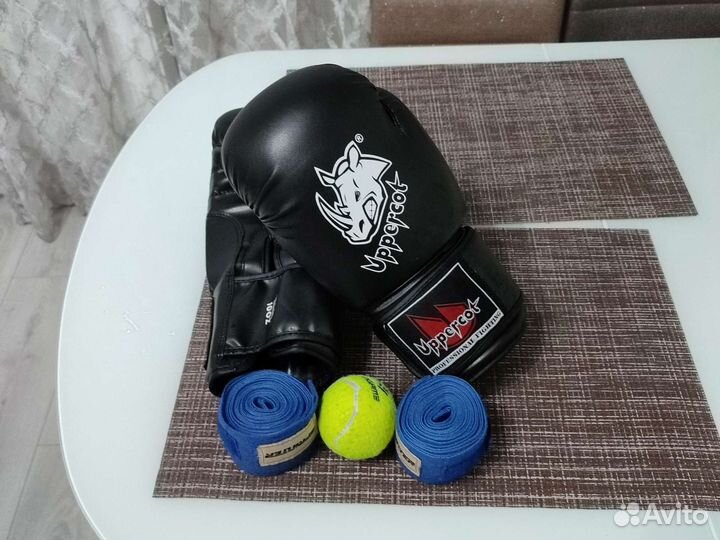 Перчатки бинты мячик