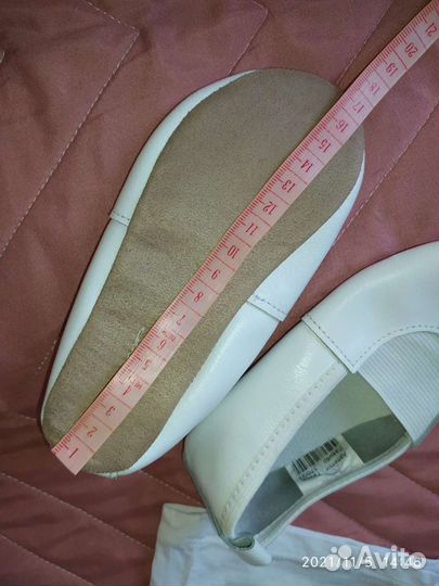 Комплект для физкультуры, футболка+леггинсы+чешки