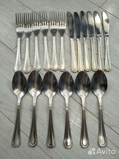 Столовые приборы (вилки, ложки, ножи)