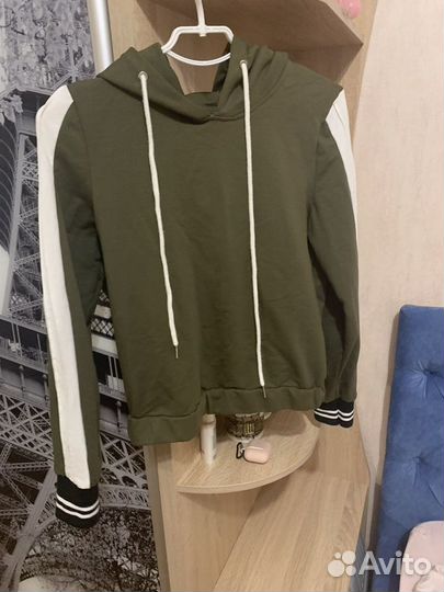 Костюм спортивный