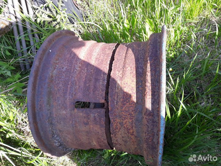 Диски на трактор