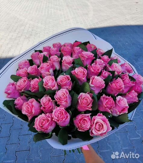 Доставка цветов и букетов