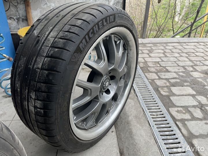 Michelin Pilot Sport 4 235/40 R18
