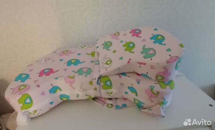 Подушка для кормления грудью