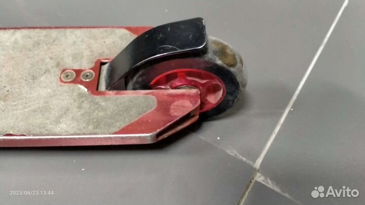 Трюковой самокат