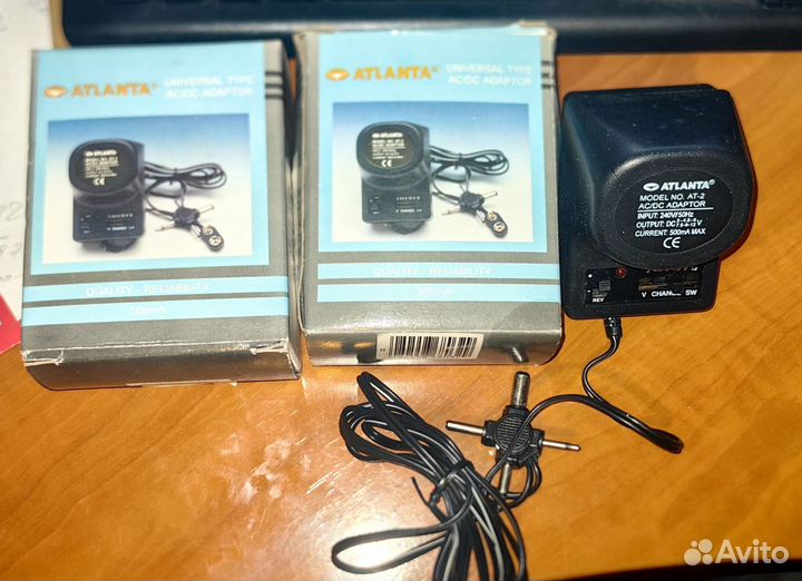 Адаптер питания универсальный Atlanta AT-2