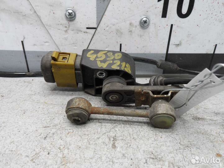 Датчик дорожного просвета Mercedes CLS W218 004542