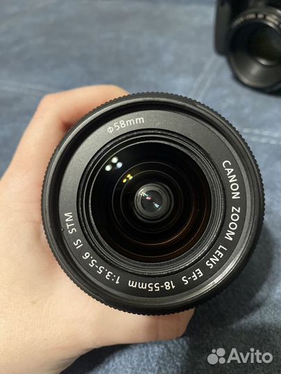 Зеркальный фотоаппарат canon 700d + 50 mm 1.8