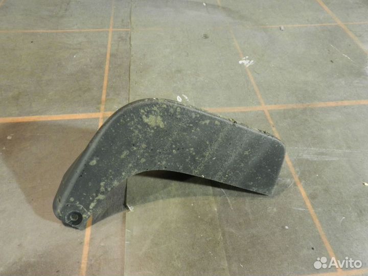 Брызговик задний левый - Mitsubishi Outlander 3