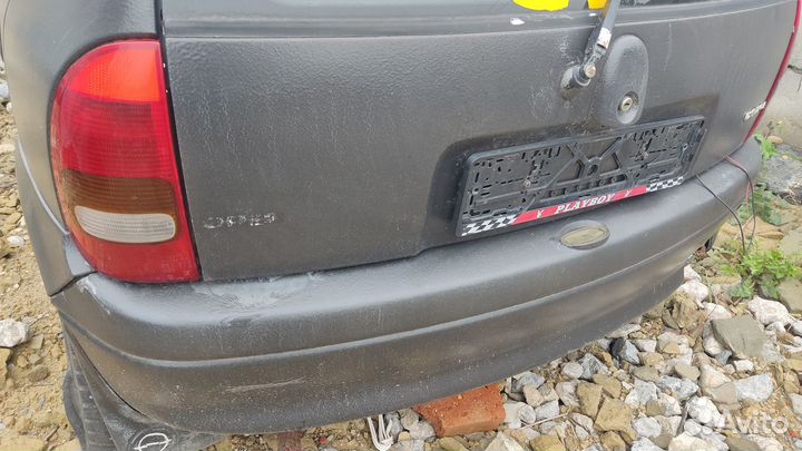 Бампер задний Opel Corsa (B)