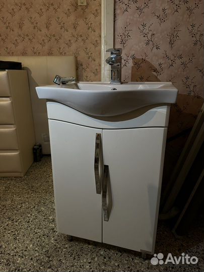 Мебель для ванной